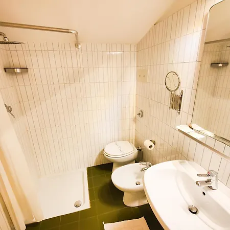 Hotel Tenesi